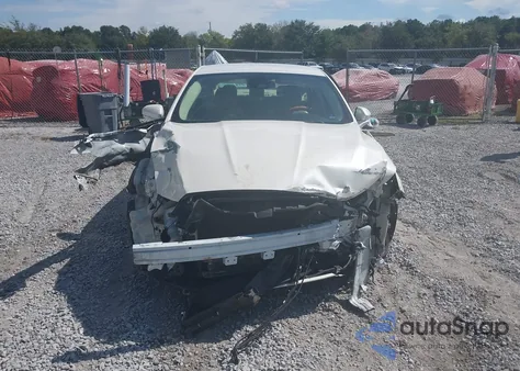 2014 Ford Fusion Hybrid Se из США, поврежденный, VIN 3FA6P0LU2ER204834